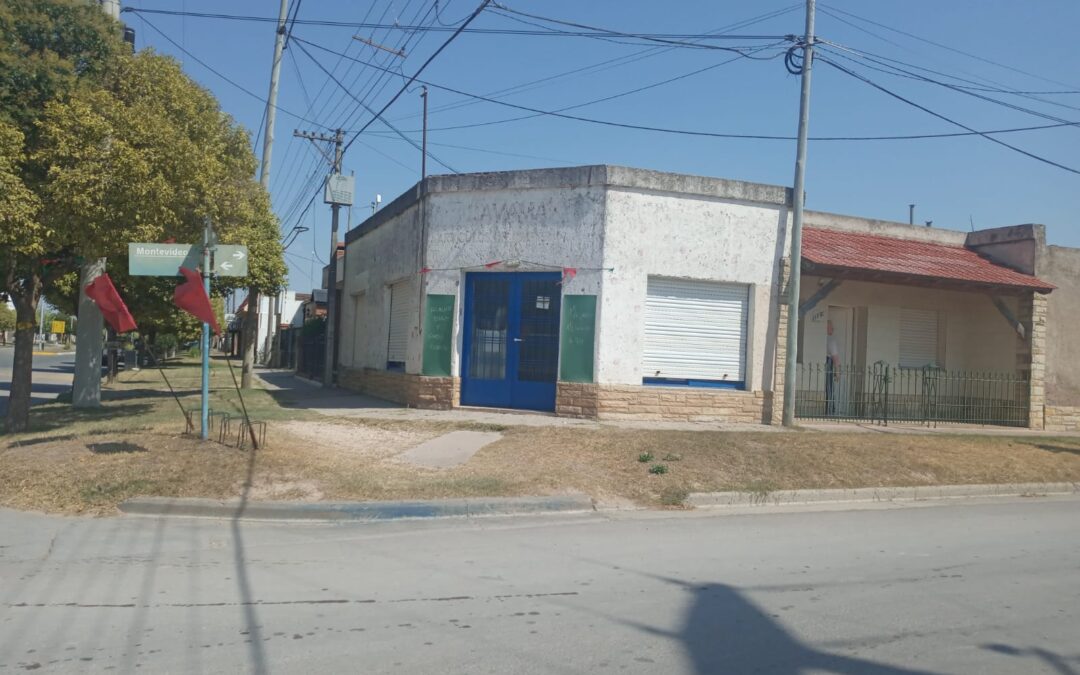 AMPLIA PROPIEDAD EN P.  SANTA TRINIDAD CON LOCAL Y DPTO INTERNO