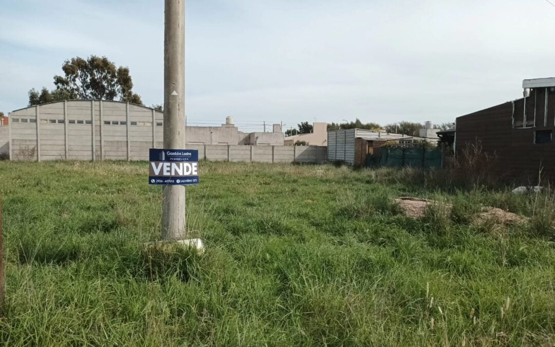 INTERESANTE LOTE EN PUEBLO SANTA TRINIDAD