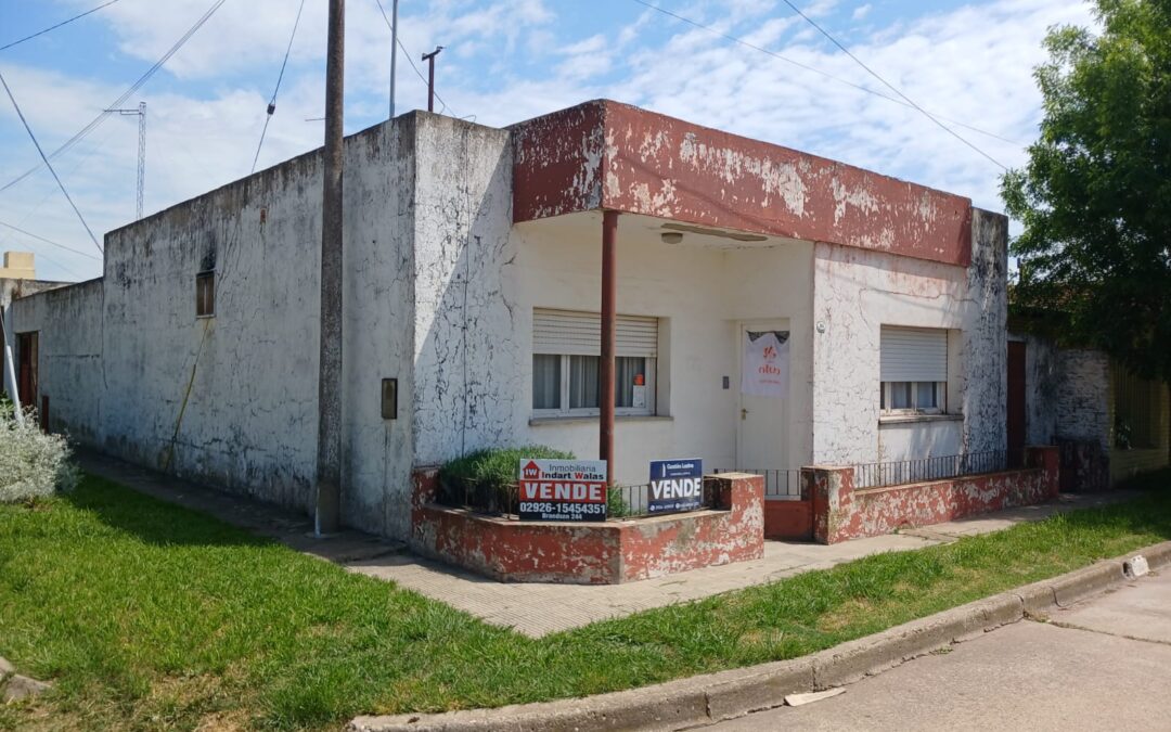 CASA EN EXCELENTE UBICACIÓN